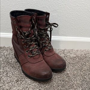 Sorel Women's Lexie Wedge Boots